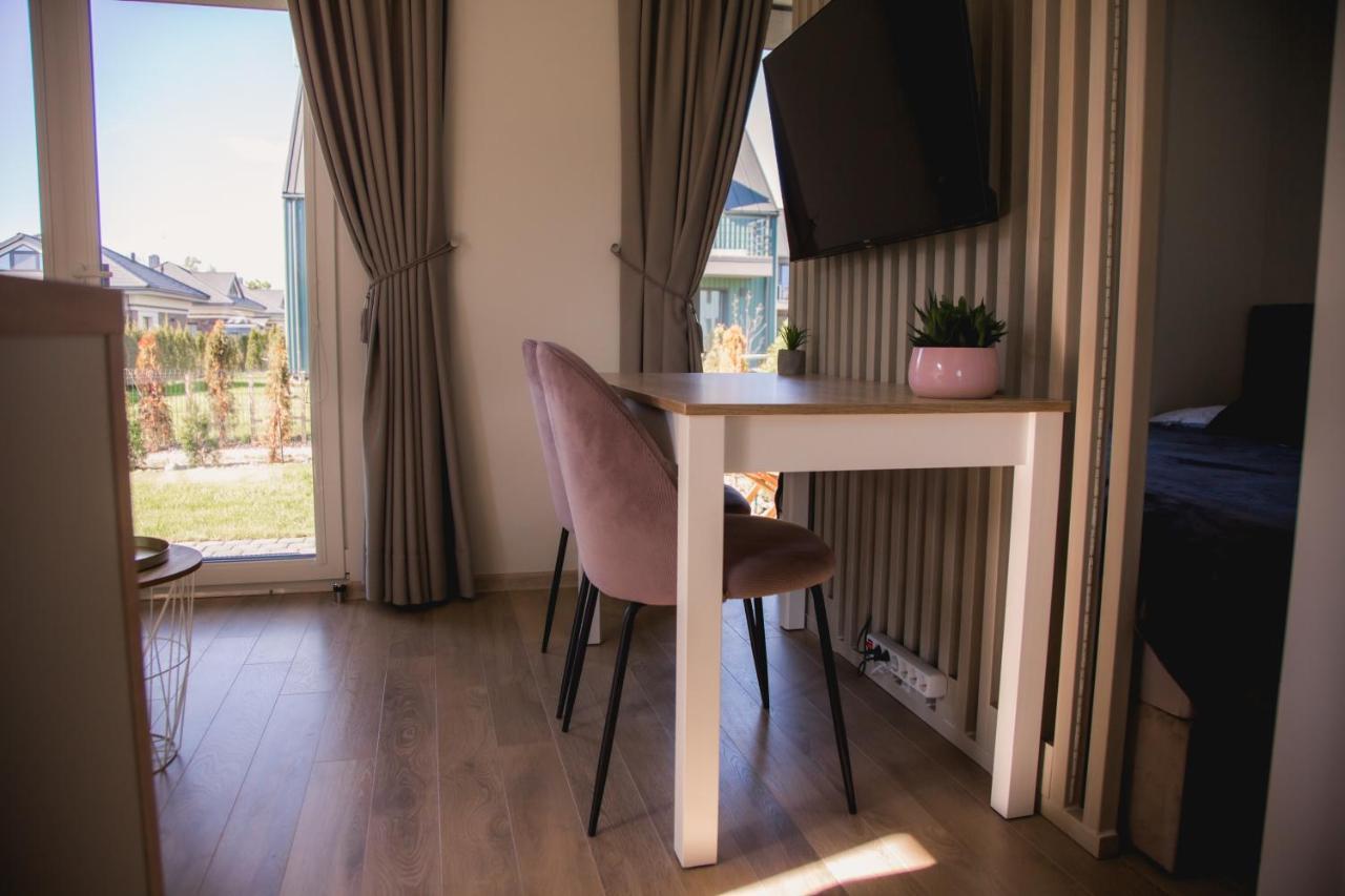 Lilly Apartment With Pool And Terrace Połąga Zewnętrze zdjęcie